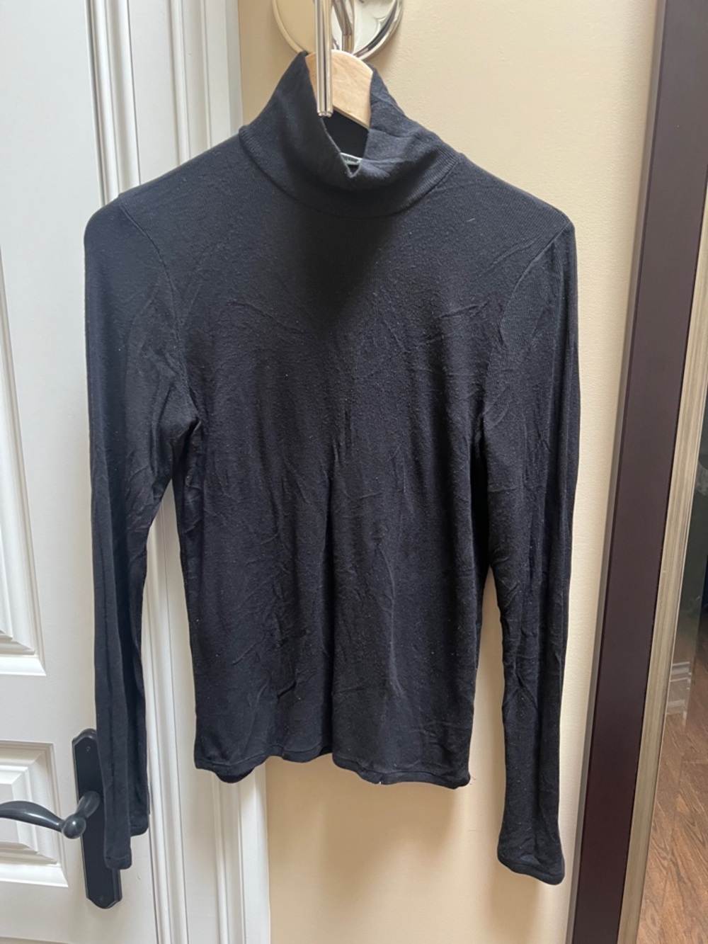 Wilfred Black Long Sleeve Turtleneck Top